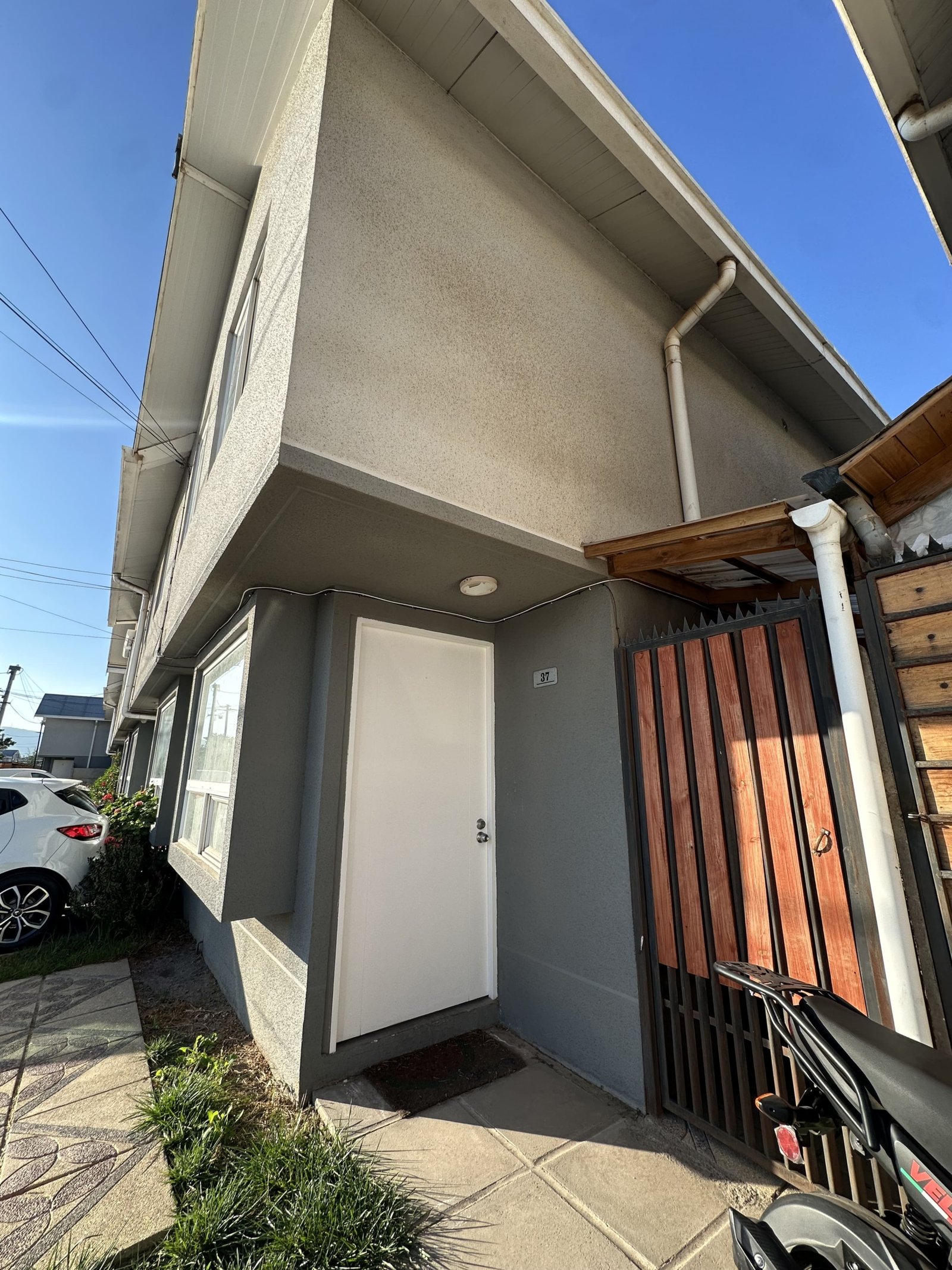 IMG_7008 Se Vende Casa 3D/1B en Condominio – Padre Hurtado