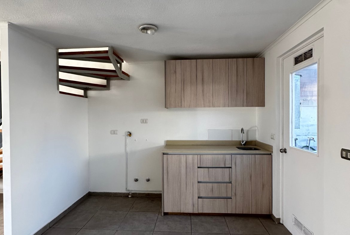 Se Vende Casa 3D/1B en Condominio – Padre Hurtado