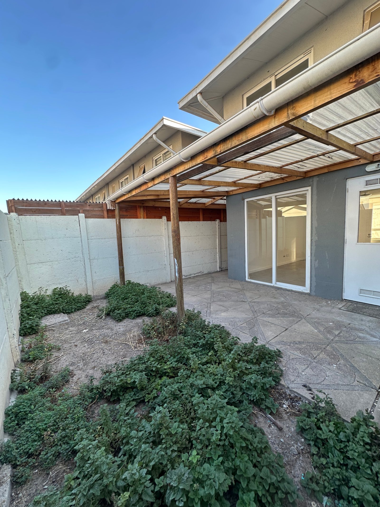 IMG_7044 Se Vende Casa 3D/1B en Condominio – Padre Hurtado