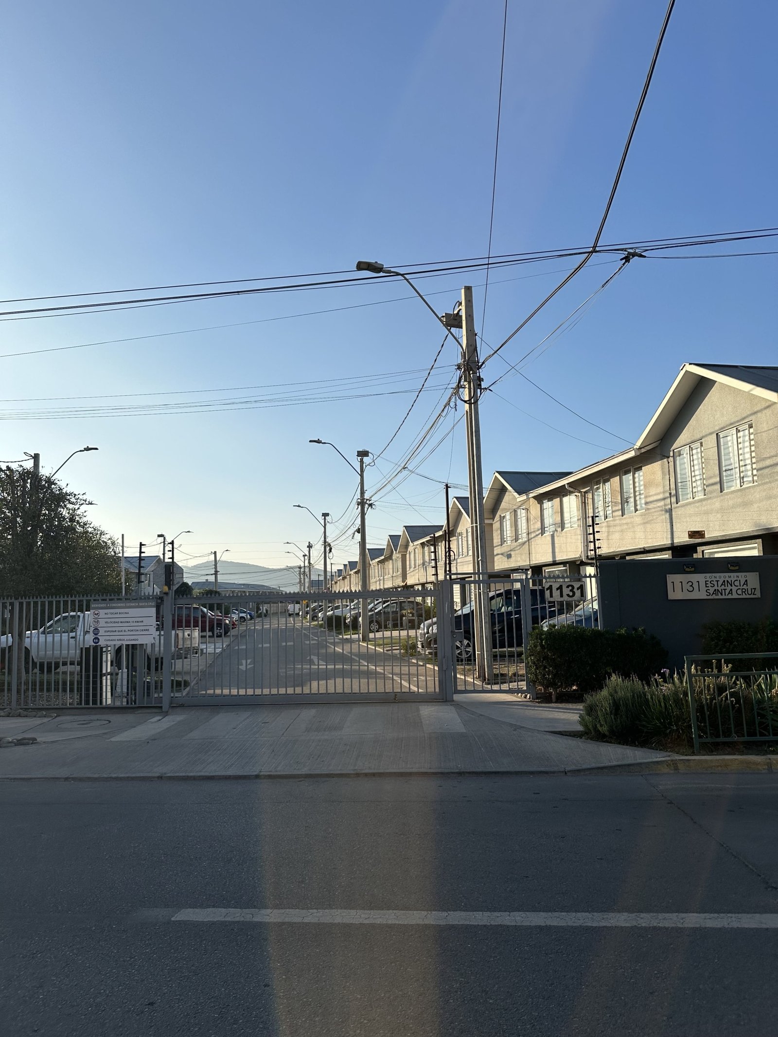IMG_7061.jpg Se Vende Casa 3D/1B en Condominio – Padre Hurtado