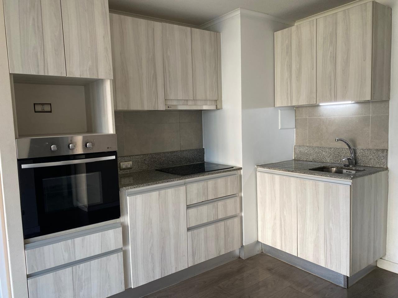 imgi_12_0323ccee4cf0550042222248946d9270