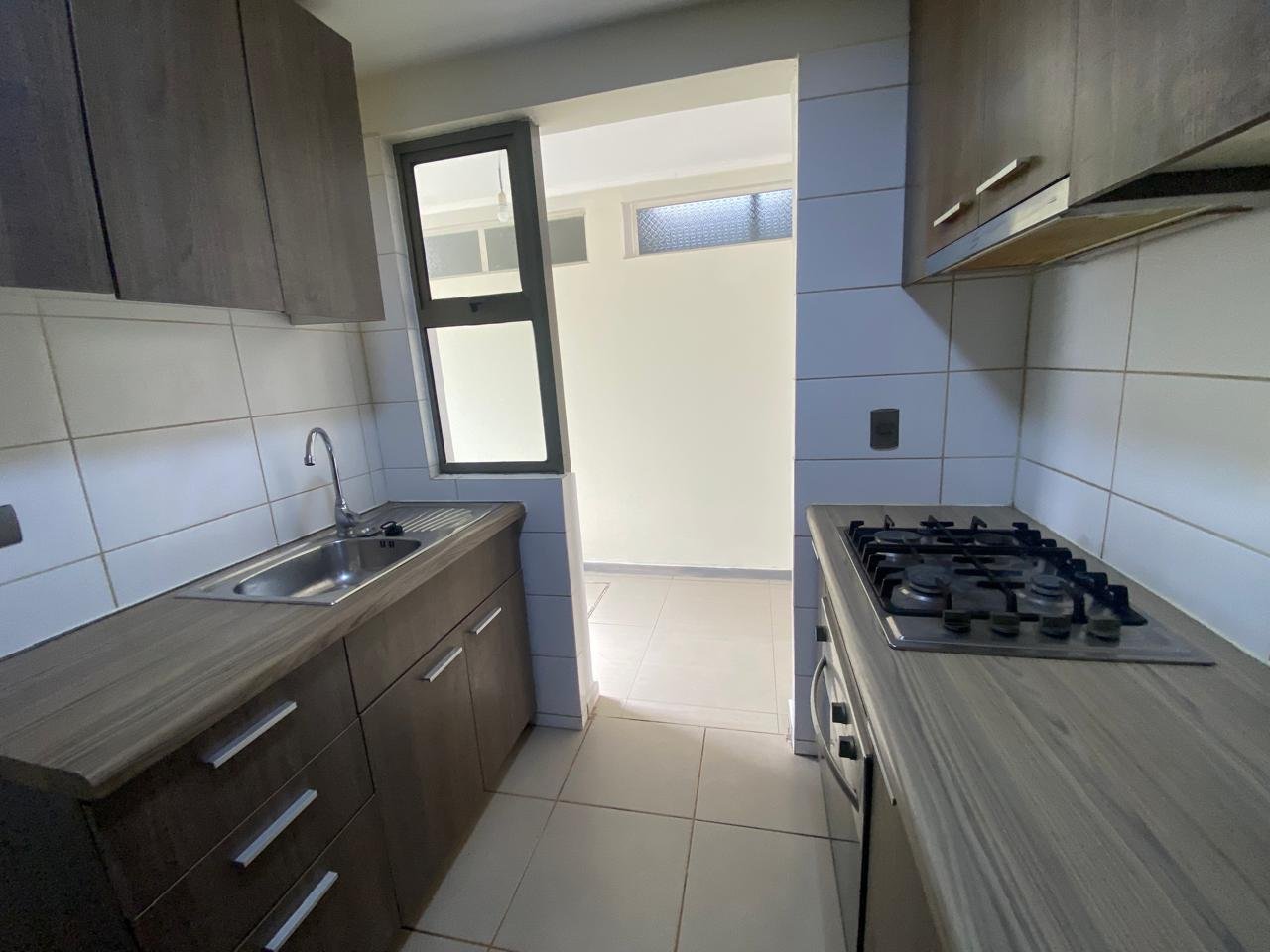 imgi_14_edaa90f0754e5610b96d7528d3c4f814