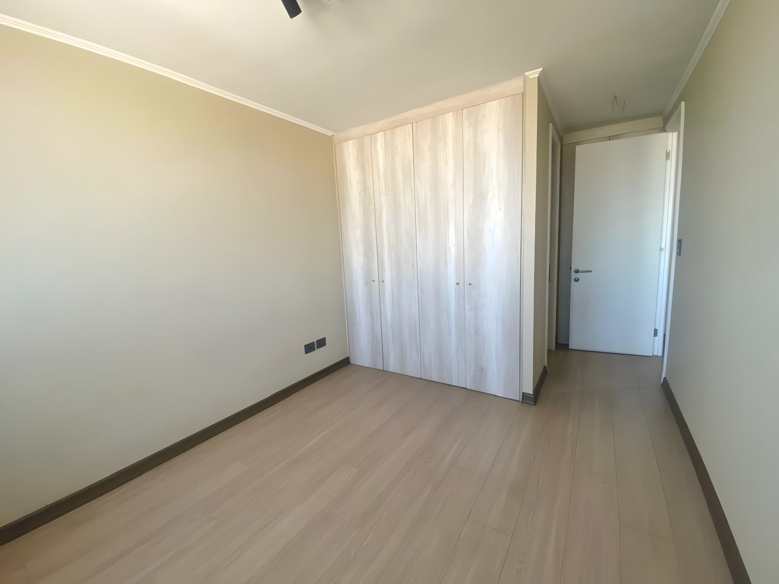 imgi_24_df33038ba3526215bf312b4430823189