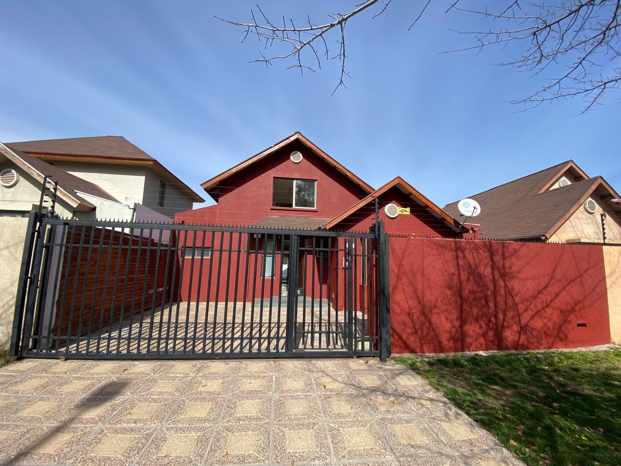 imgi_2_8f9fb9d21364bbc6cee264b5cd181aac