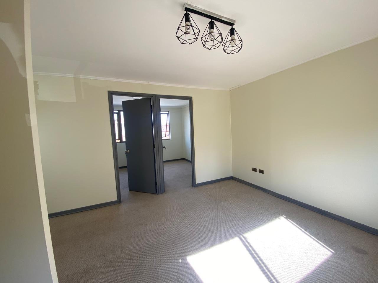 imgi_35_42a641727952b372818f78fd82d42023