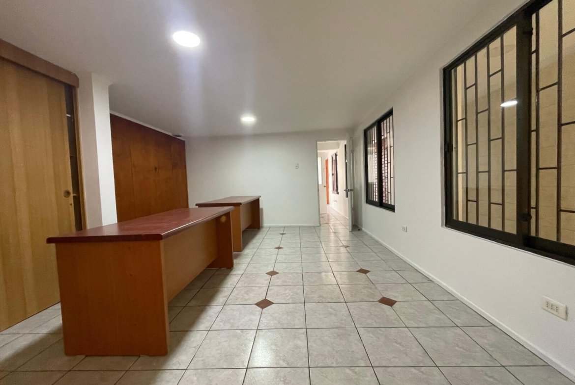 Moderna Oficina con Excelente Ubicación