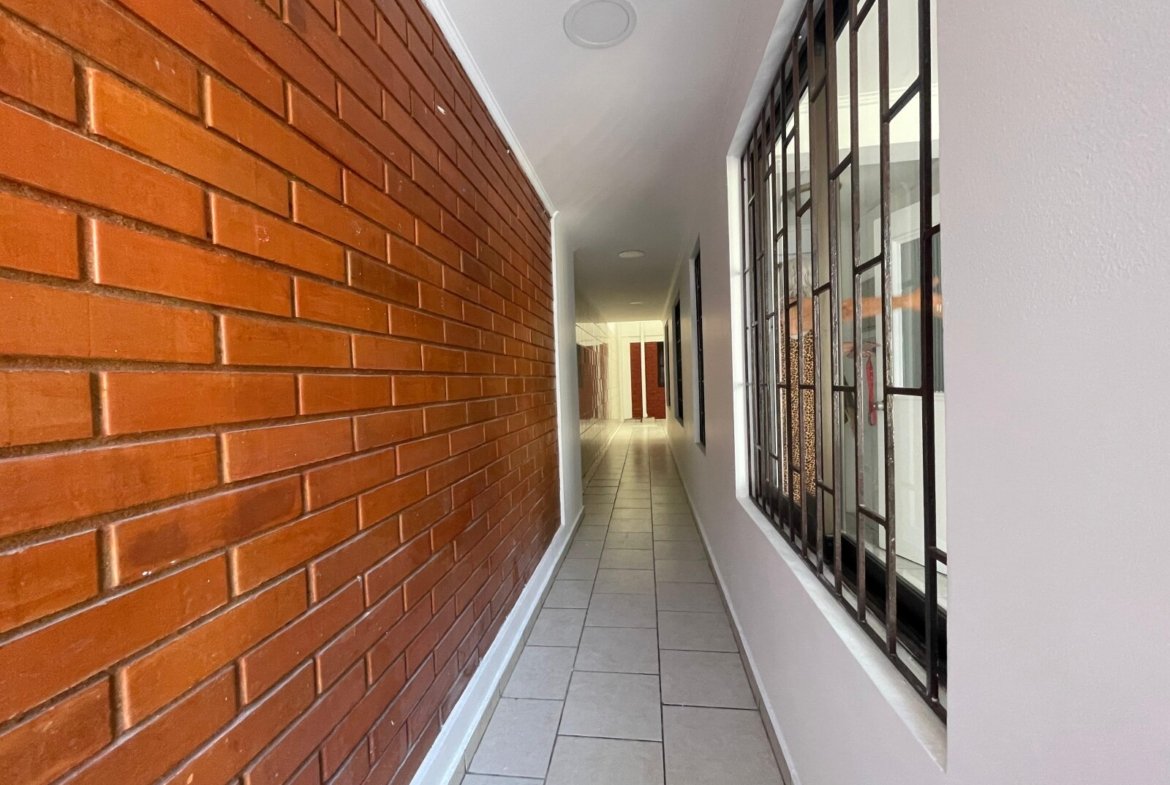 Moderna Oficina con Excelente Ubicación