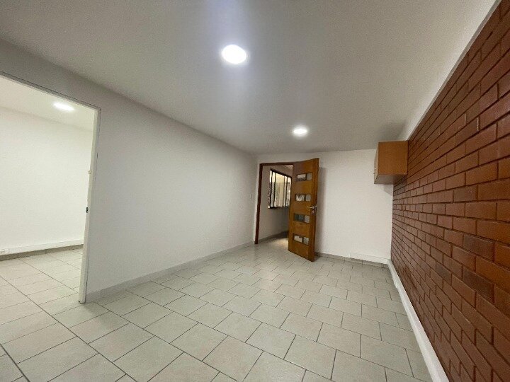 Moderna Oficina con Excelente Ubicación