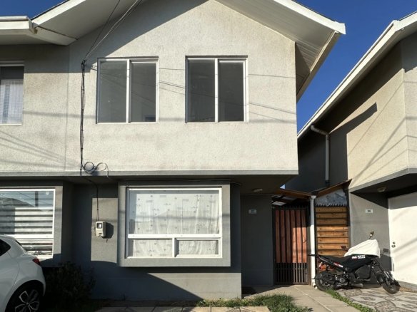 Se Vende Casa 3D/1B en Condominio – Padre Hurtado