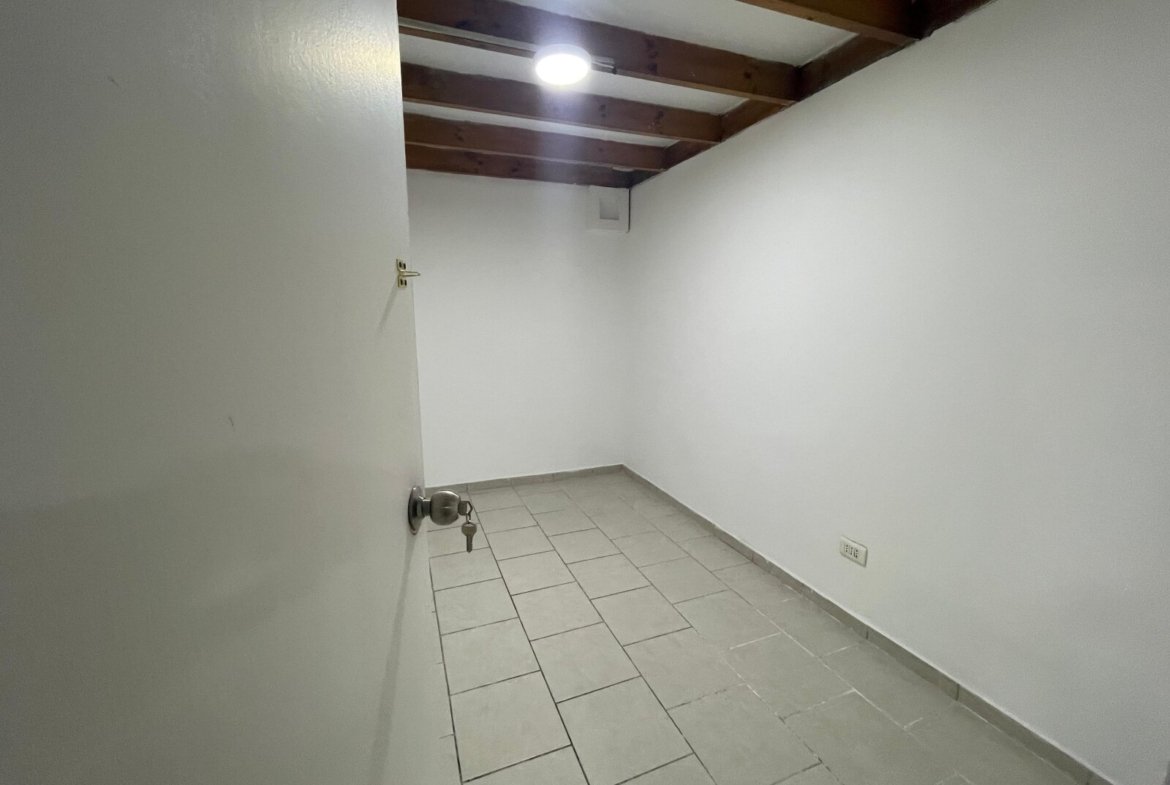 Moderna Oficina con Excelente Ubicación