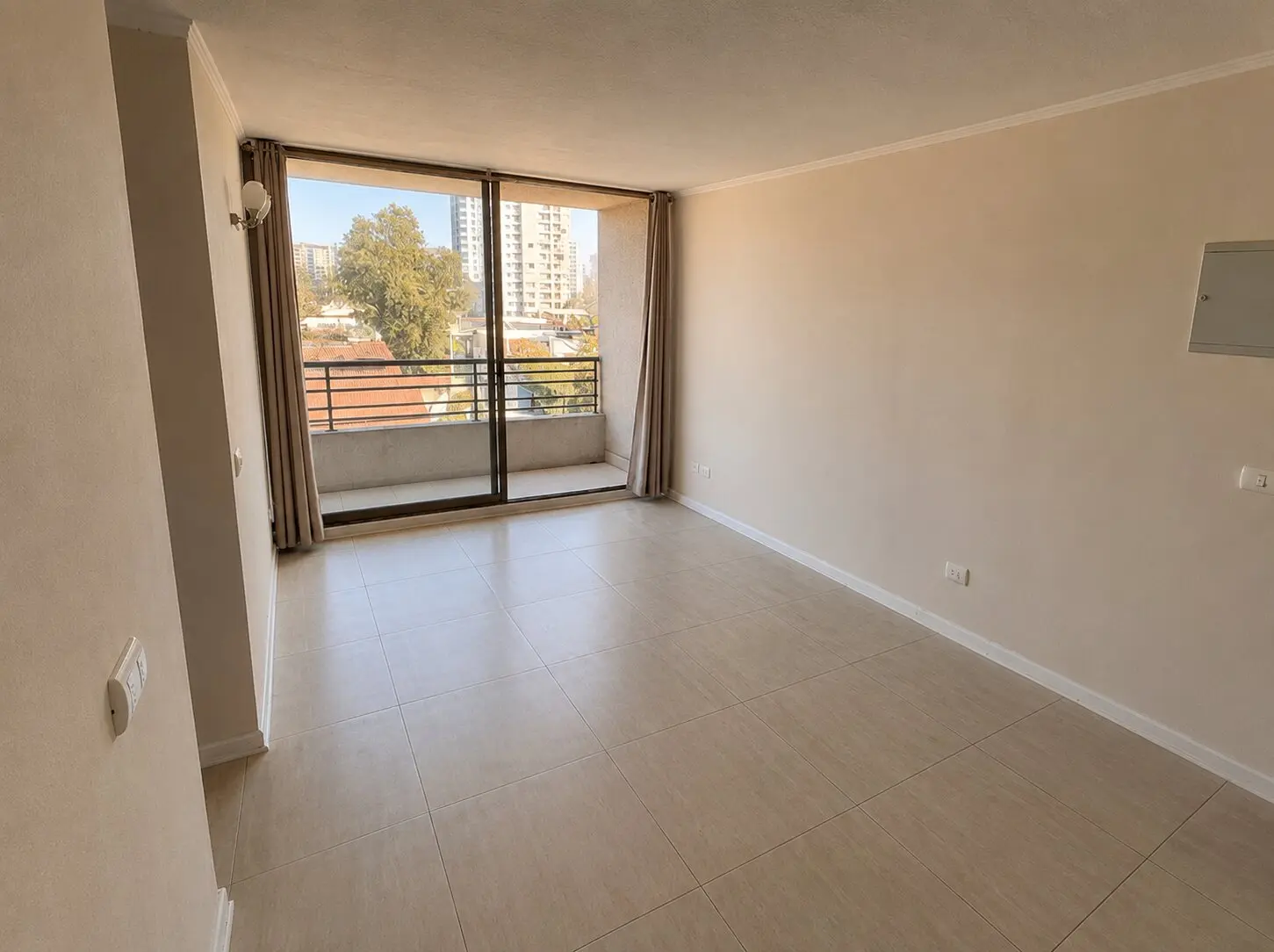 Se Arrienda DPTO 2D, 1B, Bod, 2da AVENIDA. disponible desde 1 Agosto