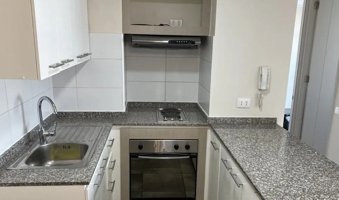 Se Vende Cómodo Dpto. 2d,1b, Estacionamiento, Bodega, San Miguel