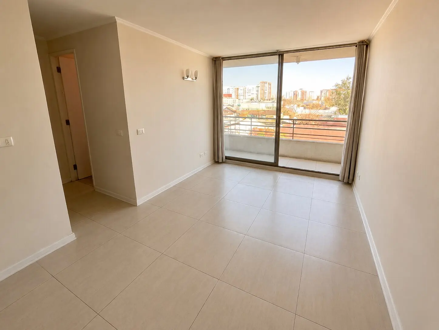 Se Arrienda DPTO 2D, 1B, Bod, 2da AVENIDA. disponible desde 1 Agosto