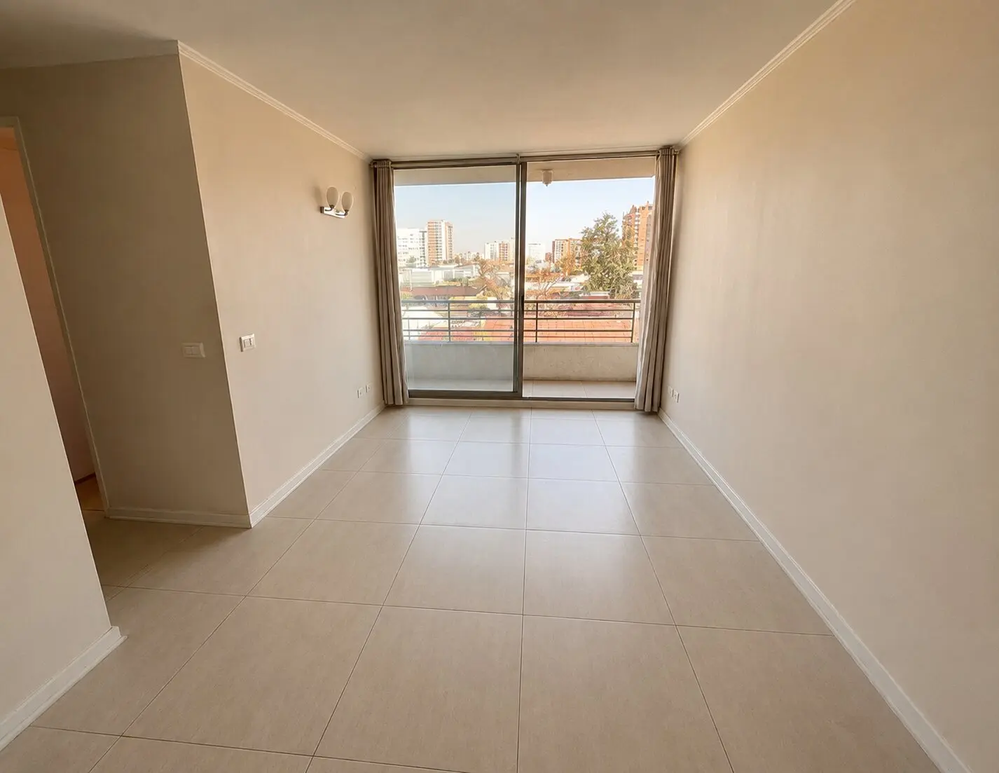 Se Arrienda DPTO 2D, 1B, Bod, 2da AVENIDA. disponible desde 1 Agosto