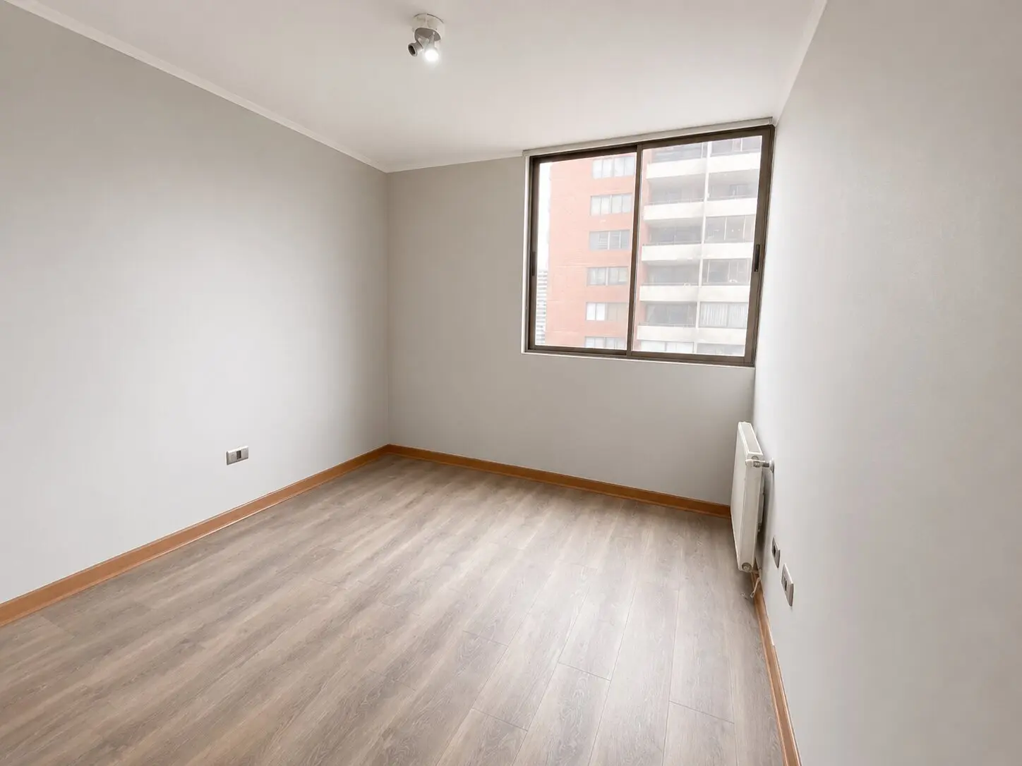 0f8070e047d1cc279ad3dee8df59123f Se Vende Amplio Dpto 3d,2b + 2 Estacionamiento +bod , Llano Subercaseaux con Soto Aguilar
