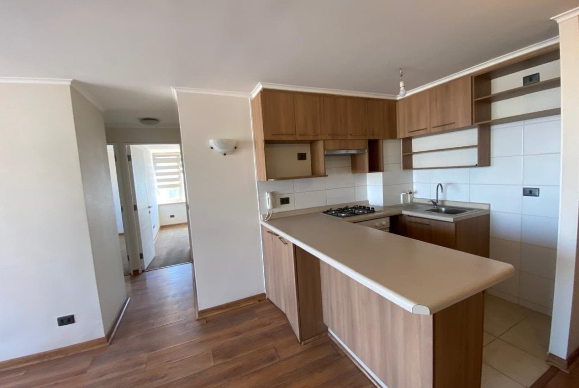 Se Vende cómodo Dpto 2d, 2b + 1 Estacionamiento + bod , 5ta Av, San Miguel