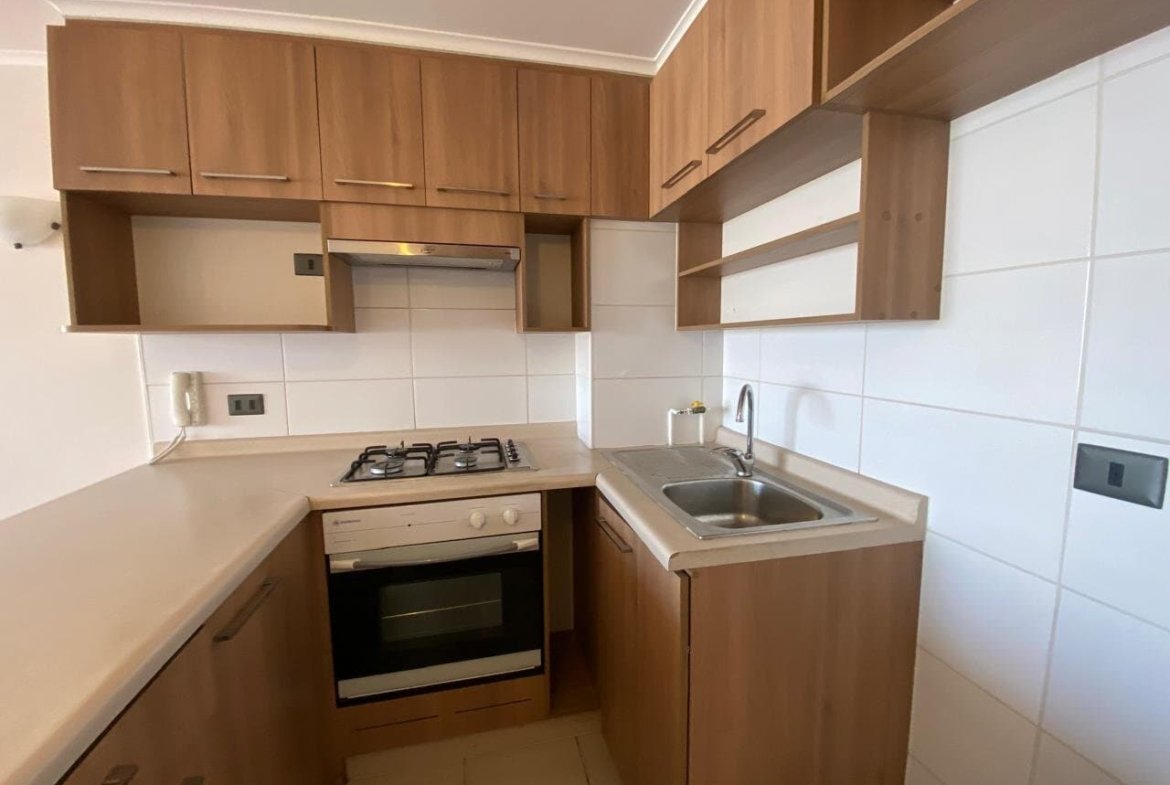 Se Vende cómodo Dpto 2d, 2b + 1 Estacionamiento + bod , 5ta Av, San Miguel