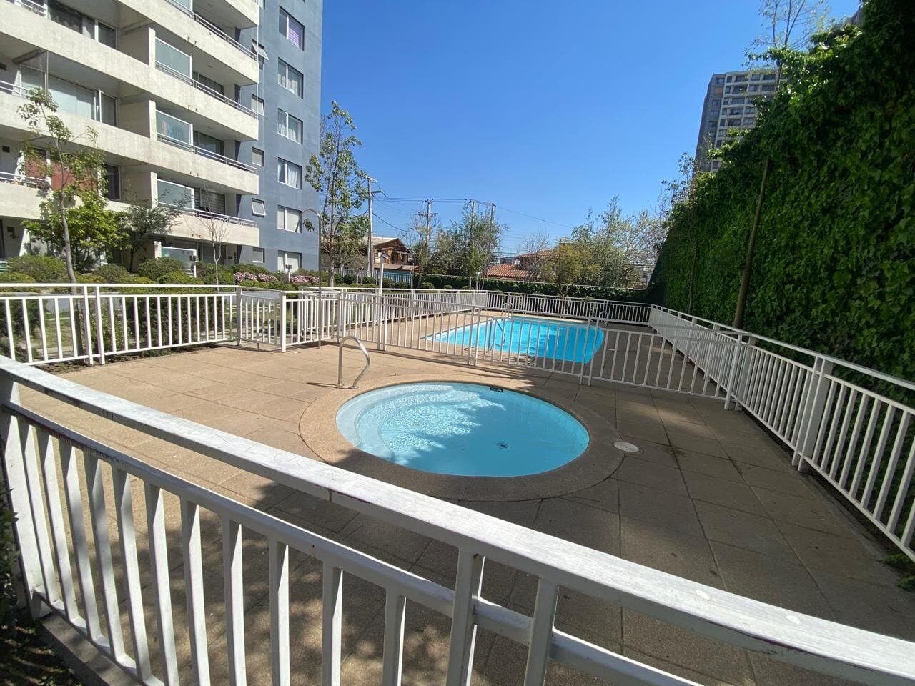 Se Vende cómodo Dpto 2d, 2b + 1 Estacionamiento + bod , 5ta Av, San Miguel