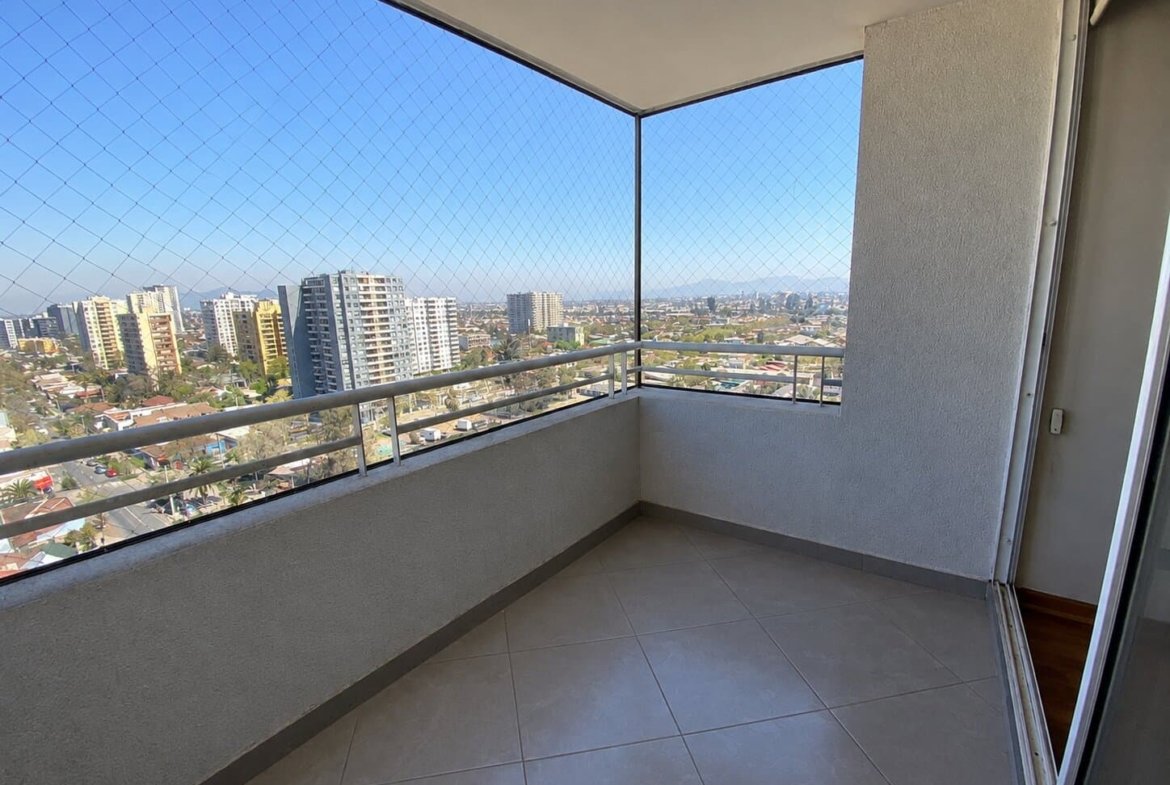 Se Vende cómodo Dpto 2d, 2b + 1 Estacionamiento + bod , 5ta Av, San Miguel