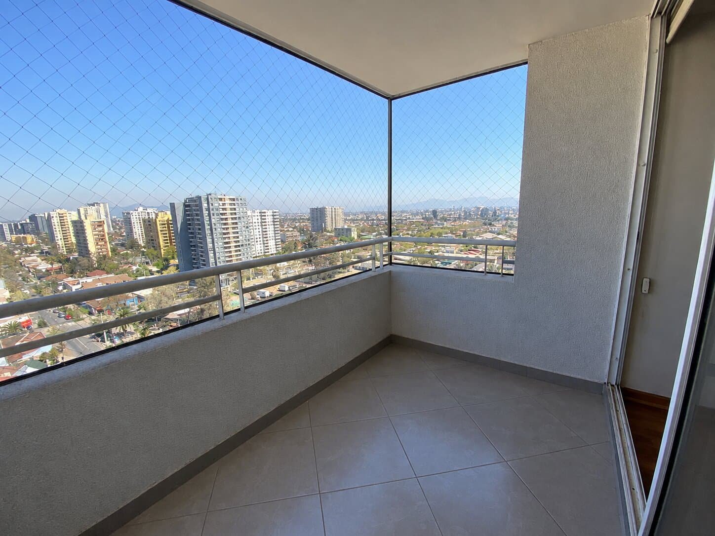 Se Vende cómodo Dpto 2d, 2b + 1 Estacionamiento + bod , 5ta Av, San Miguel