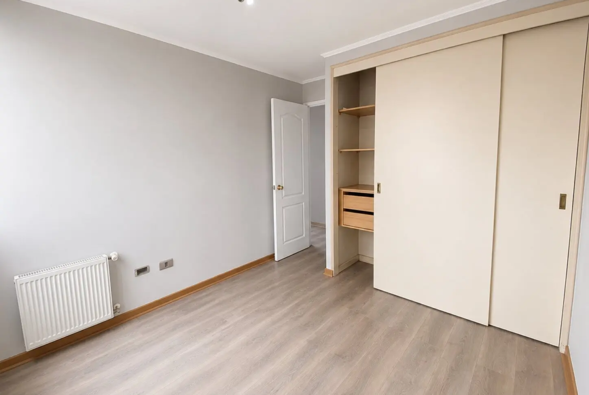 Se Vende Amplio Dpto 3d,2b + 2 Estacionamiento +bod , Llano Subercaseaux con Soto Aguilar
