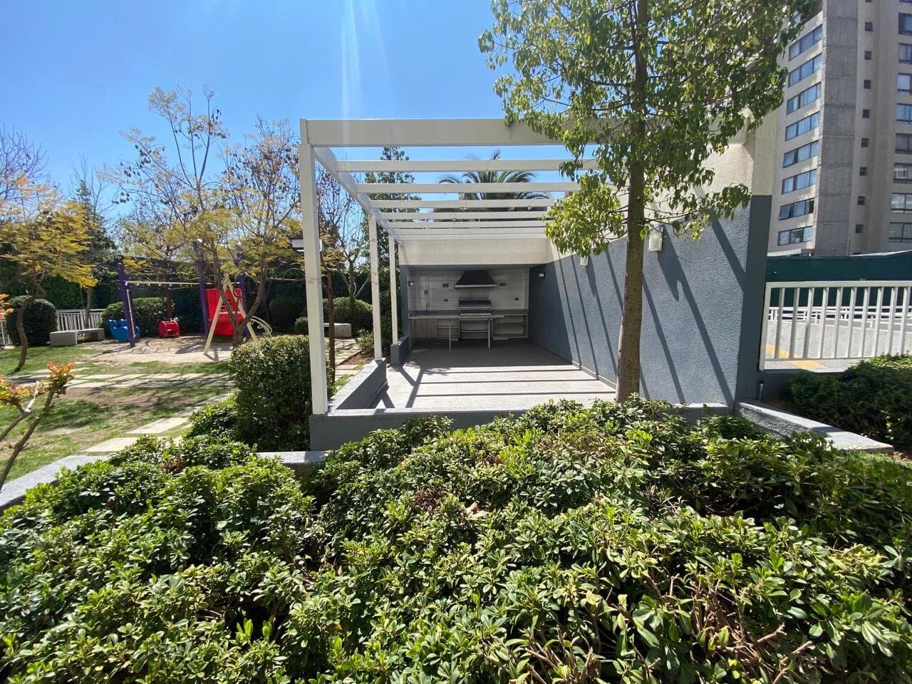 Se Vende cómodo Dpto 2d, 2b + 1 Estacionamiento + bod , 5ta Av, San Miguel