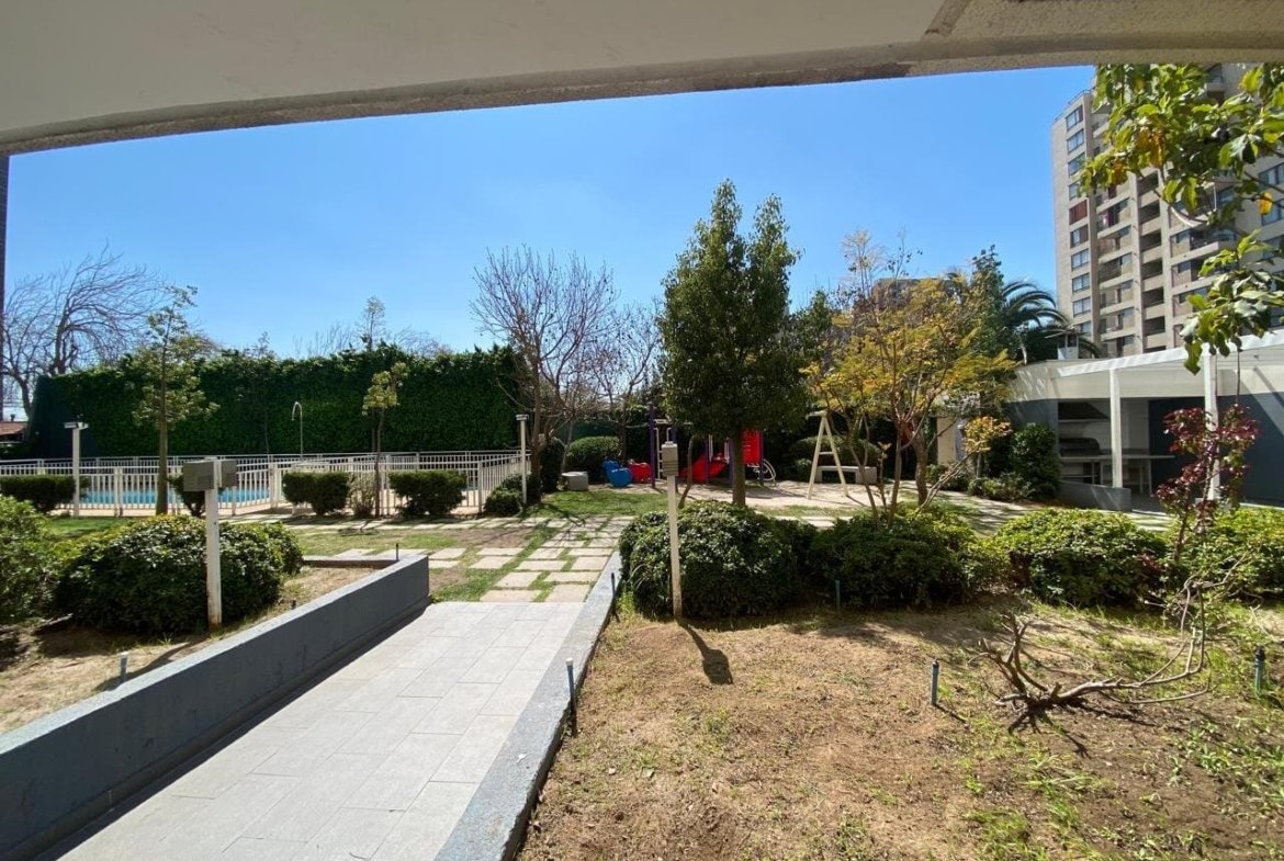 Se Vende cómodo Dpto 2d, 2b + 1 Estacionamiento + bod , 5ta Av, San Miguel
