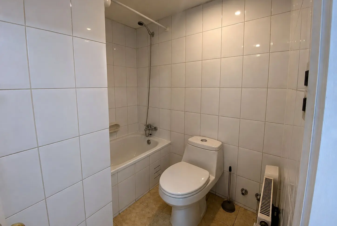 Se Vende Amplio Dpto 3d,2b + 2 Estacionamiento +bod , Llano Subercaseaux con Soto Aguilar