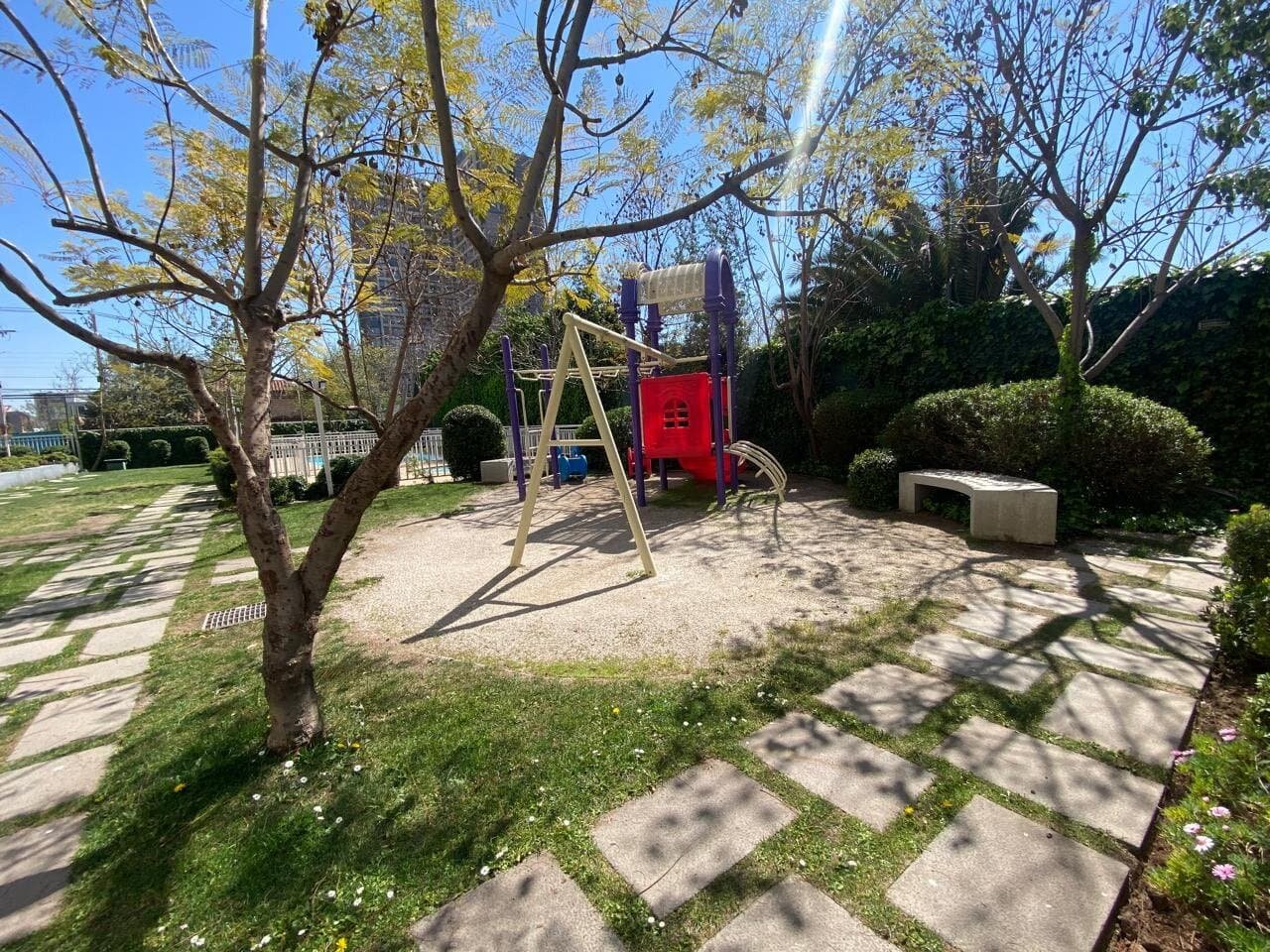 Se Vende cómodo Dpto 2d, 2b + 1 Estacionamiento + bod , 5ta Av, San Miguel