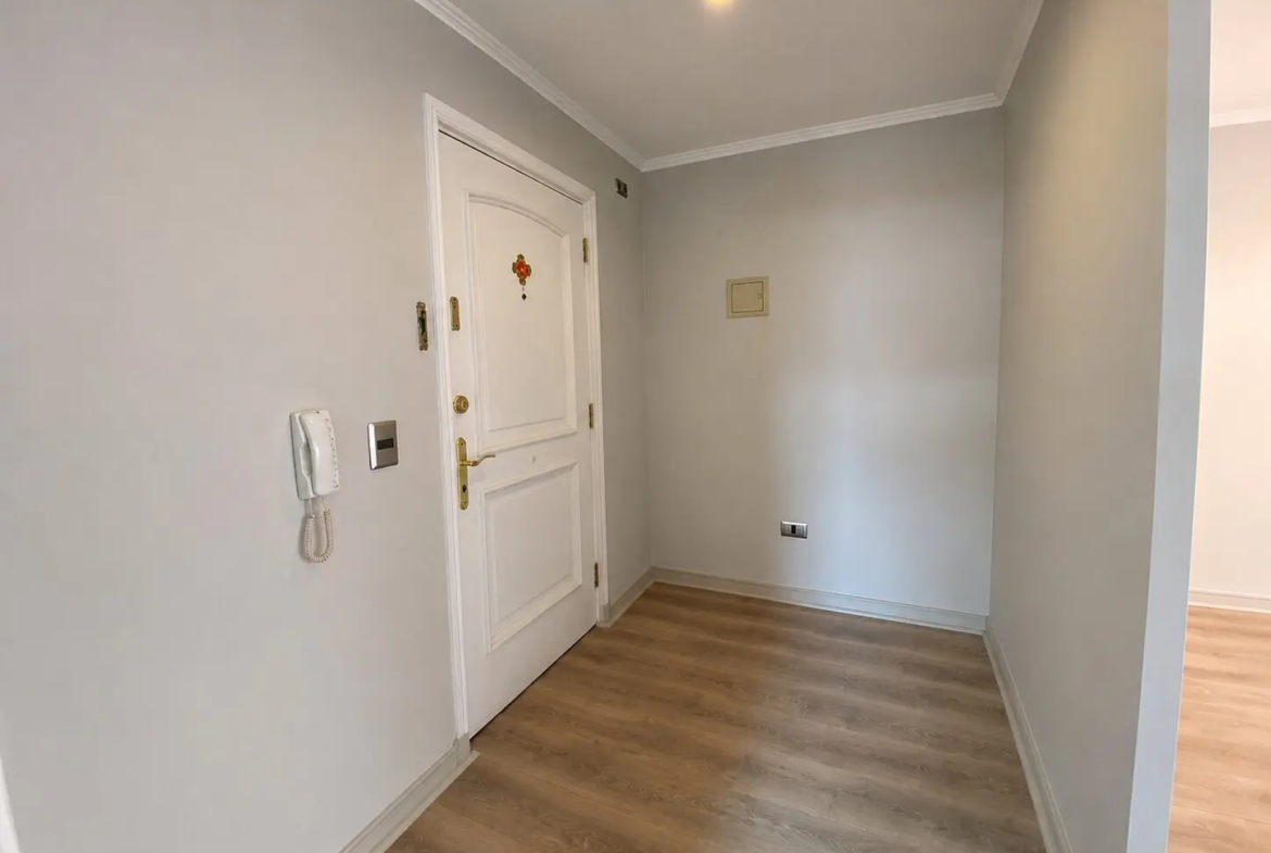Se Vende Amplio Dpto 3d,2b + 2 Estacionamiento +bod , Llano Subercaseaux con Soto Aguilar