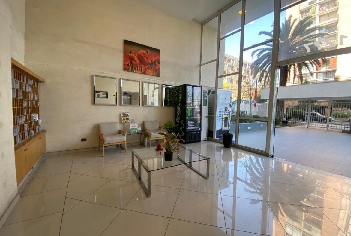 Se Vende cómodo Dpto 2d, 2b + 1 Estacionamiento + bod , 5ta Av, San Miguel