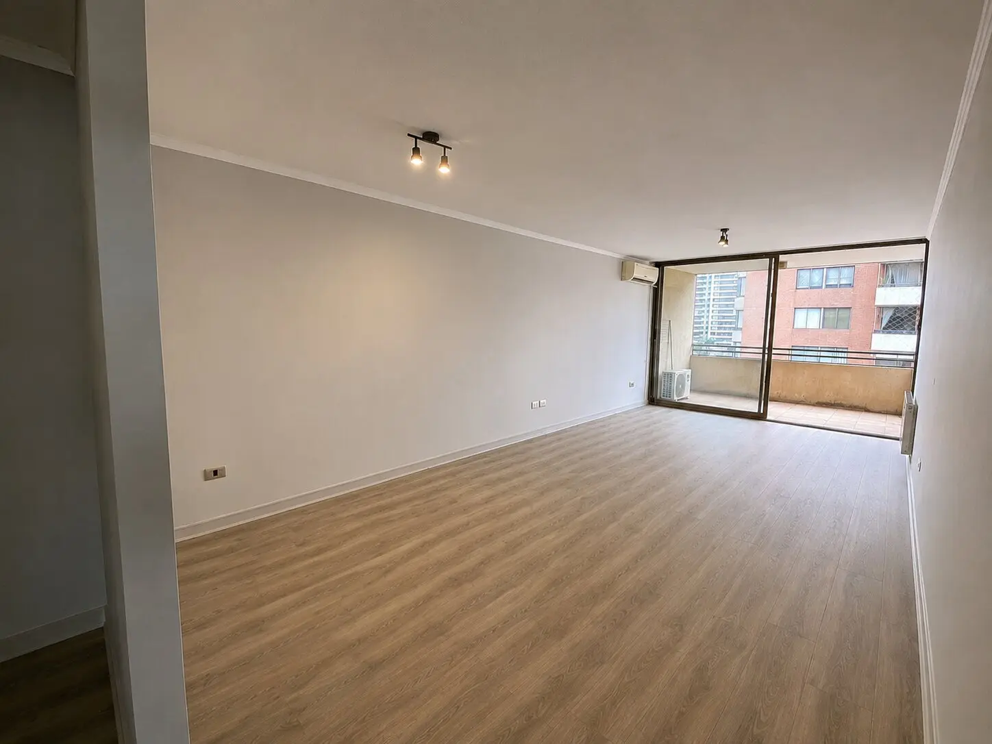 c7f22dc5bd49861154f5d65e26ee333f Se Vende Amplio Dpto 3d,2b + 2 Estacionamiento +bod , Llano Subercaseaux con Soto Aguilar