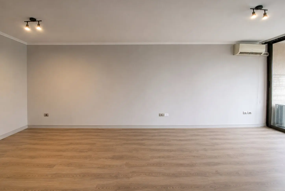 Se Vende Amplio Dpto 3d,2b + 2 Estacionamiento +bod , Llano Subercaseaux con Soto Aguilar