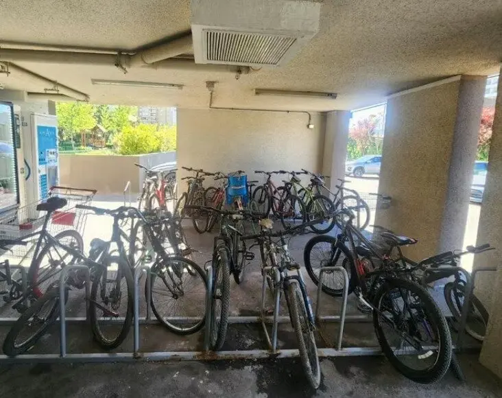 Vende Acogedor Dpto. 2d,2b + 1 Estacionamiento +bodega , Berlín San Miguel