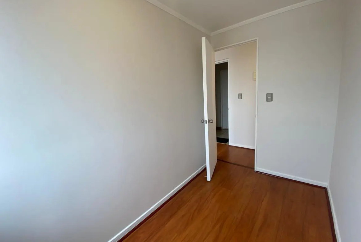 Se Vende Acogedor Depto. 2d, 1b Lo Ovalle 1231 ,San Miguel