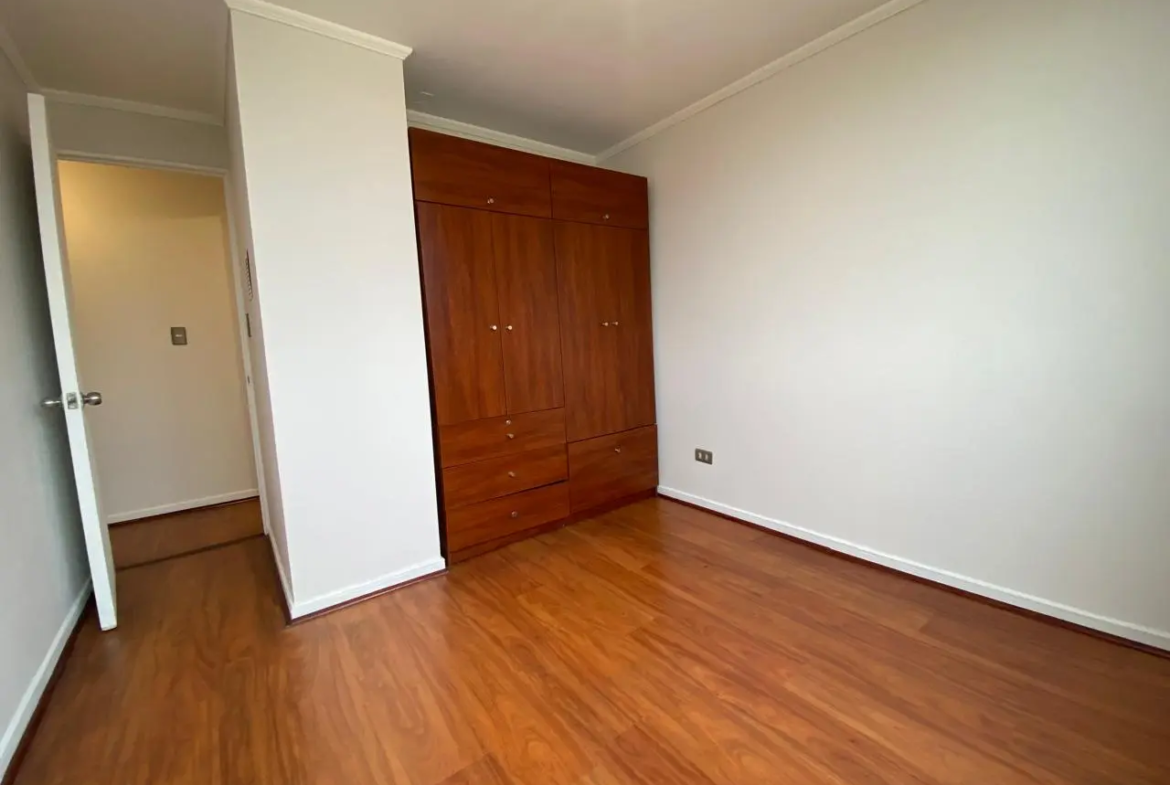 Se Vende Acogedor Depto. 2d, 1b Lo Ovalle 1231 ,San Miguel