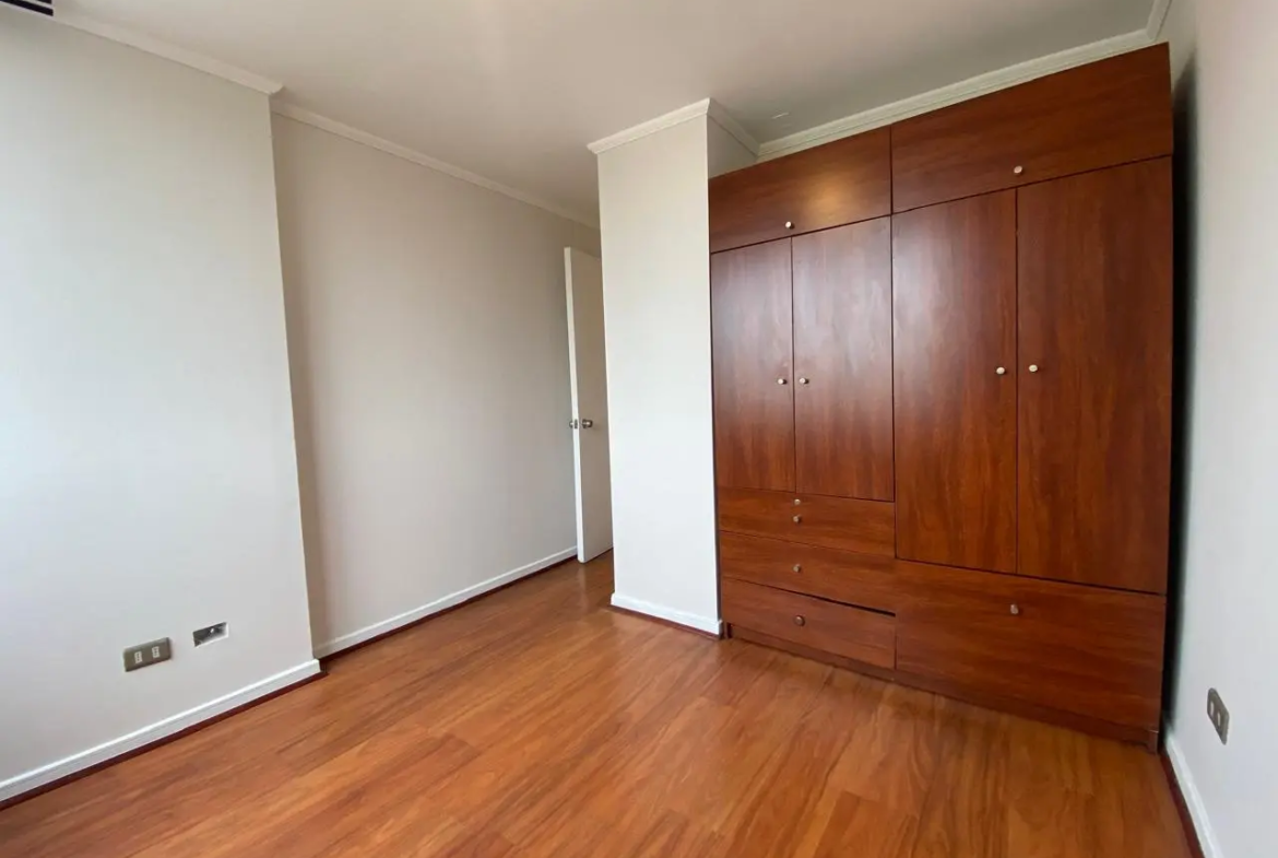 Se Vende Acogedor Depto. 2d, 1b Lo Ovalle 1231 ,San Miguel
