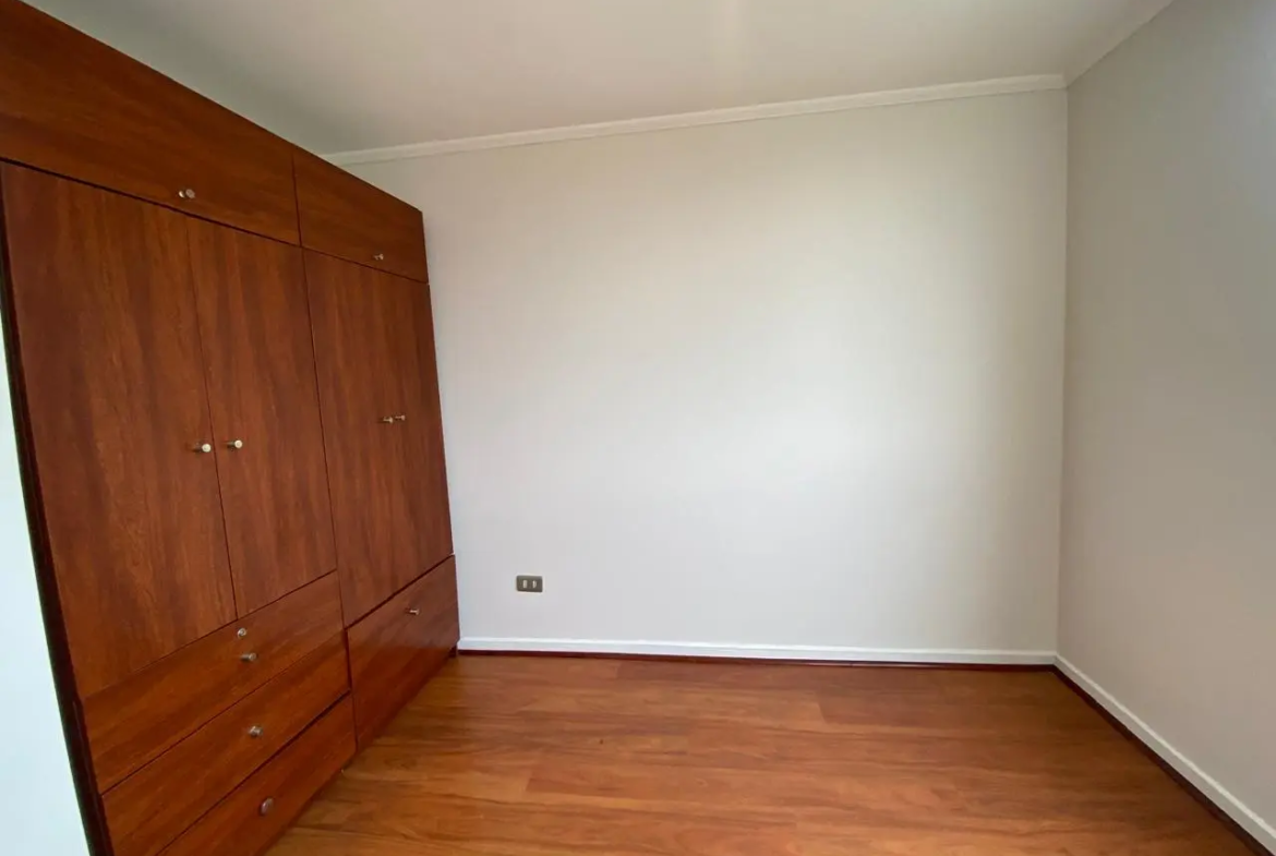 Se Vende Acogedor Depto. 2d, 1b Lo Ovalle 1231 ,San Miguel