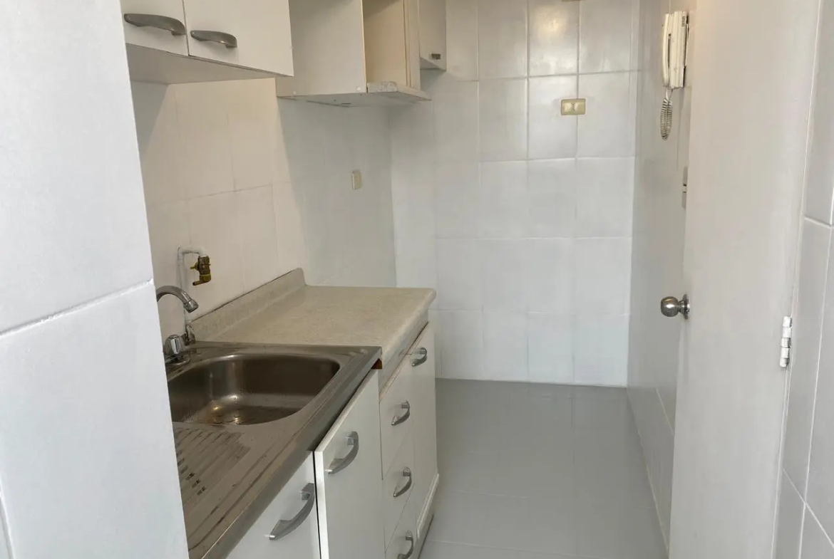 Se Vende Acogedor Depto. 2d, 1b Lo Ovalle 1231 ,San Miguel