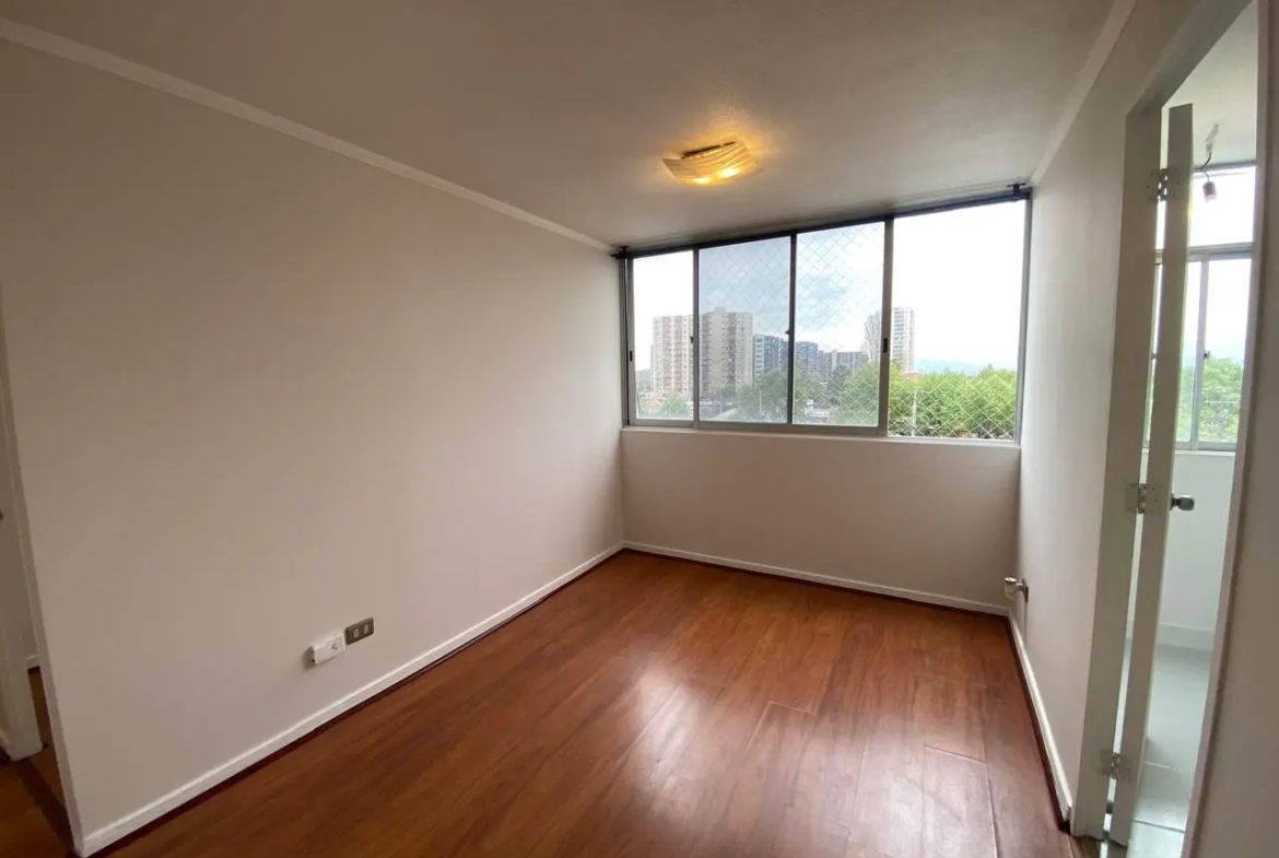 Se Vende Acogedor Depto. 2d, 1b Lo Ovalle 1231 ,San Miguel