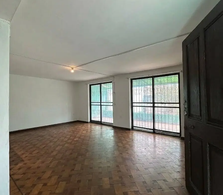 Se Vende Casa de un piso, 3d,1b Félix Weingardner, Pedro Aguirre Cerda